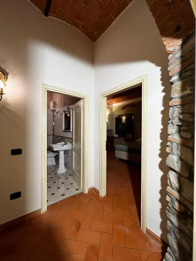 A.G. Rooms In Casa Colonica Vaiano  Italy