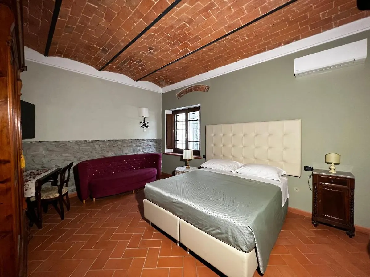 A.G. Rooms In Casa Colonica Vaiano  Vaiano (Tuscany)