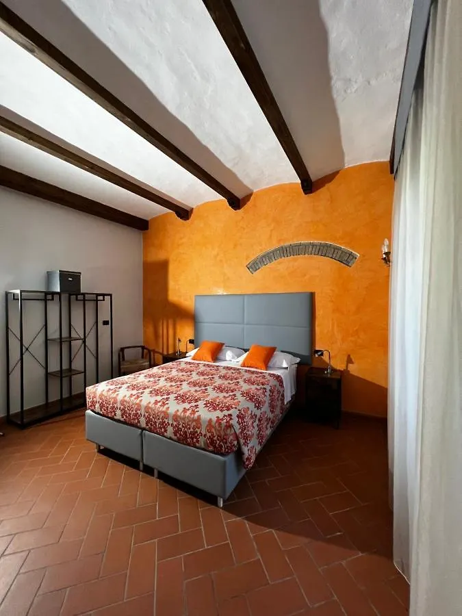 A.G. Rooms In Casa Colonica Vaiano  Guest house Vaiano (Tuscany)